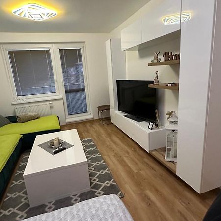 Apartman City Park Stranany Michalovce Ngoại thất bức ảnh